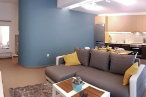 2 bedroom luxury apartment near Athens Acropolis